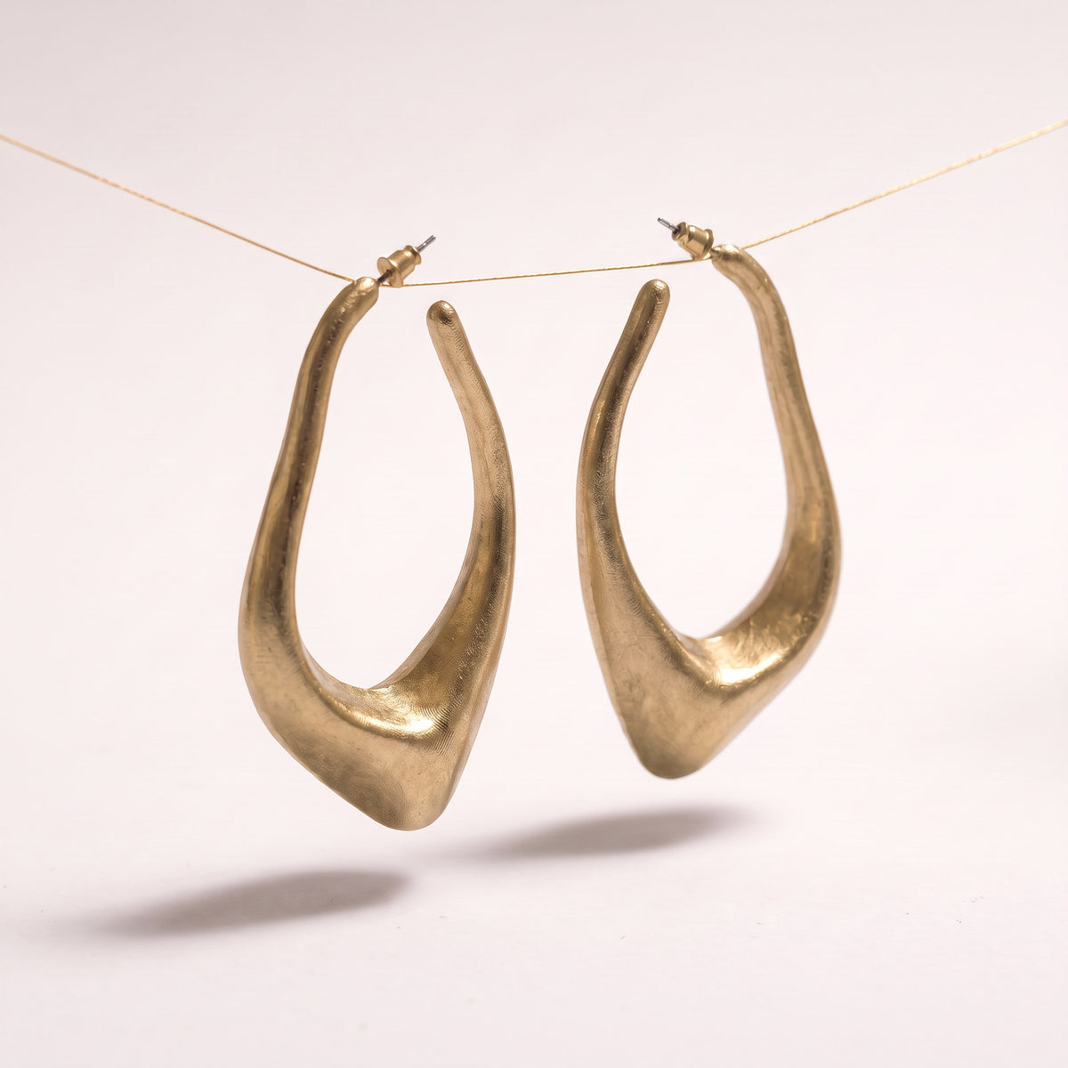 Sculptural Hoop Earrings - Gold